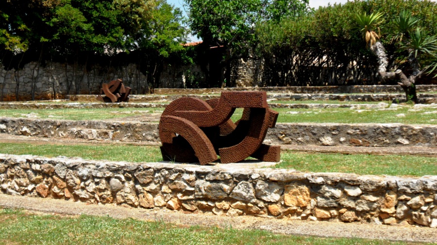 Taste Istria Dzamonja Sculpture Park